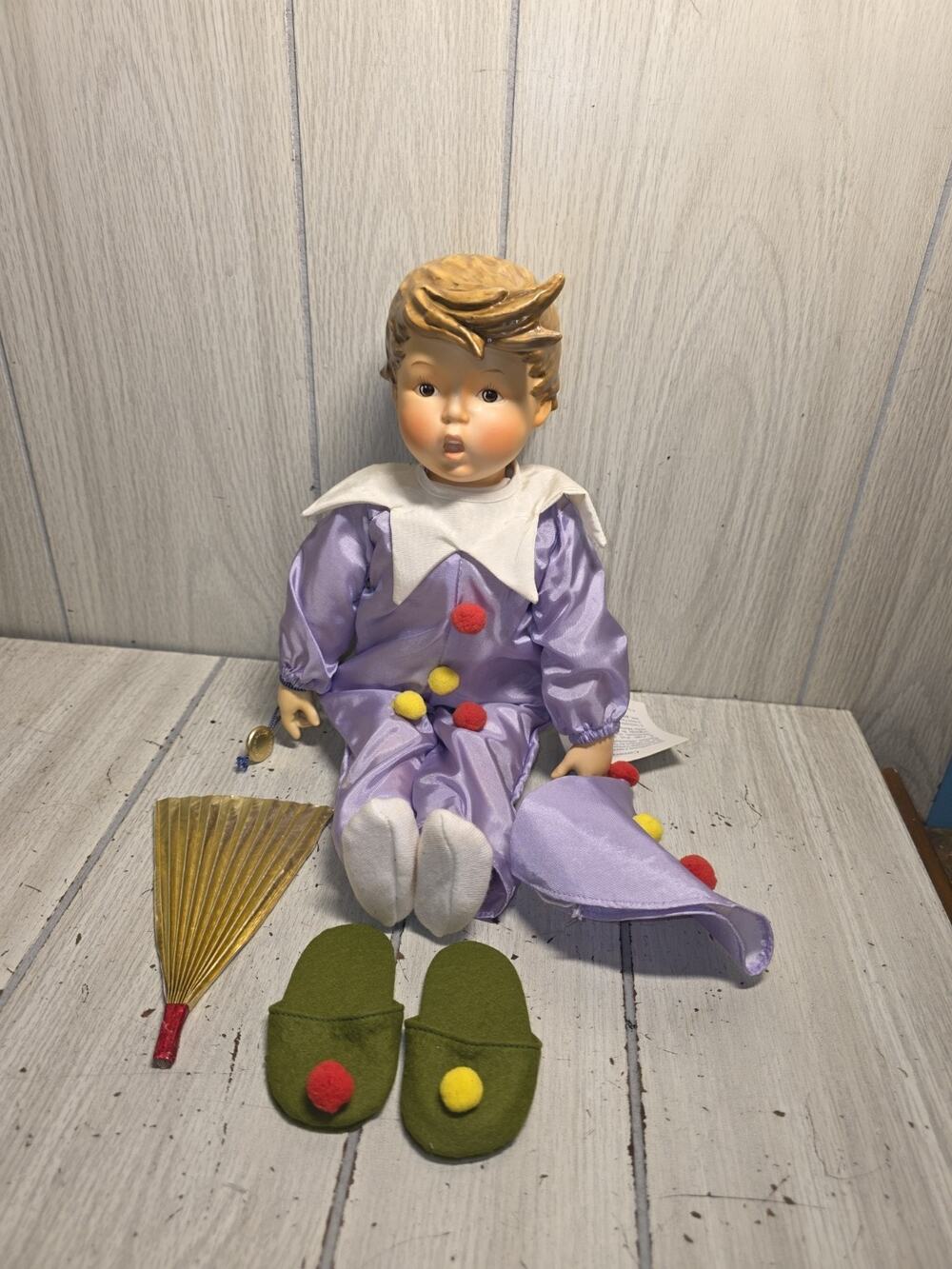 VTG 1984 M.I Hummel Porcelain 15" Doll Carnival by Goebel Box West Germany New